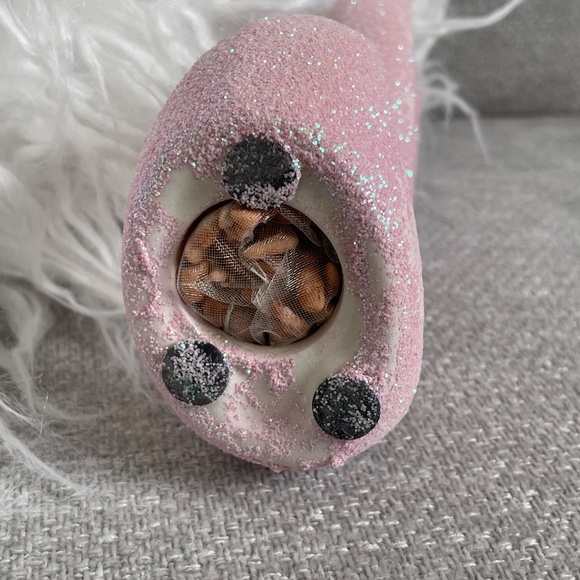 Couple + Infinity Sparkly Pink Decor - Picture 4 of 5